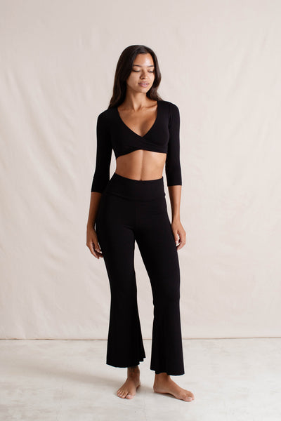 Agni-Flares-Black-Add-1_x600.