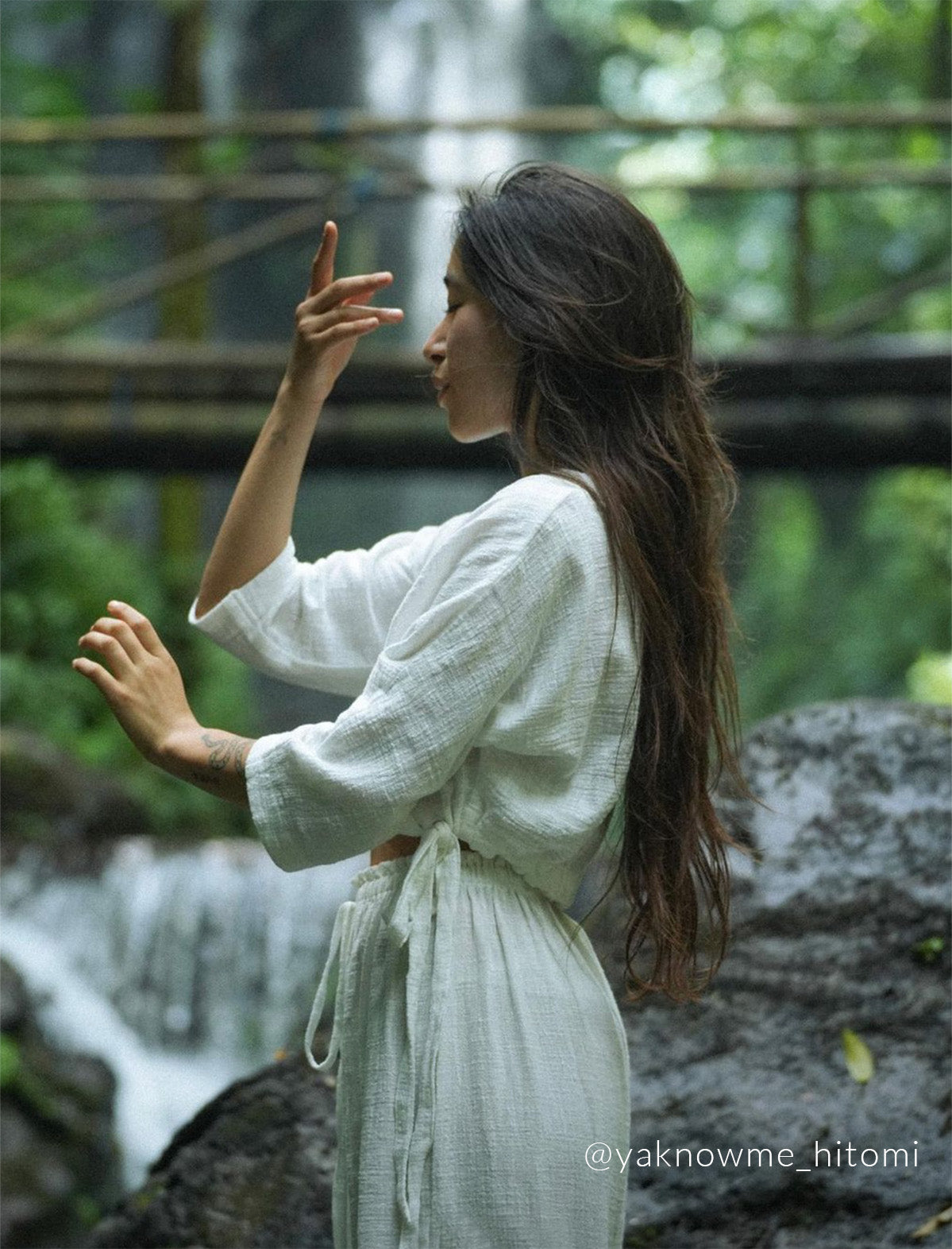 Women's eco-conscious yoga and lifestyle clothing from Australia