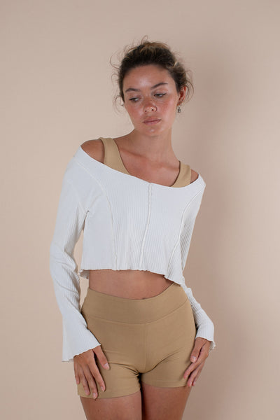 Asana-longsleeve-white-studio-