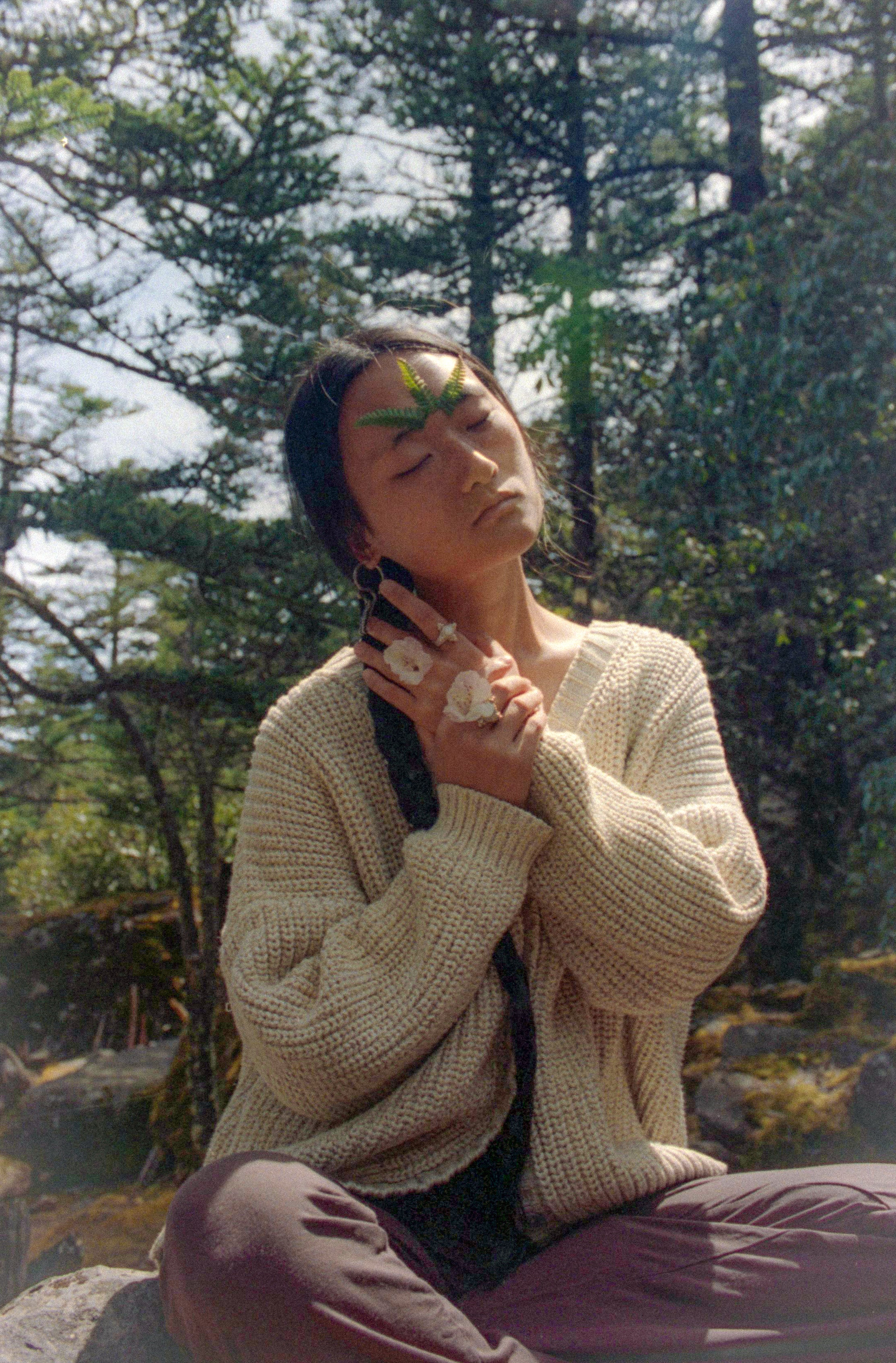 Hand Knitted Helga Cardigan | Sustainable Women Knitwear –Indigo