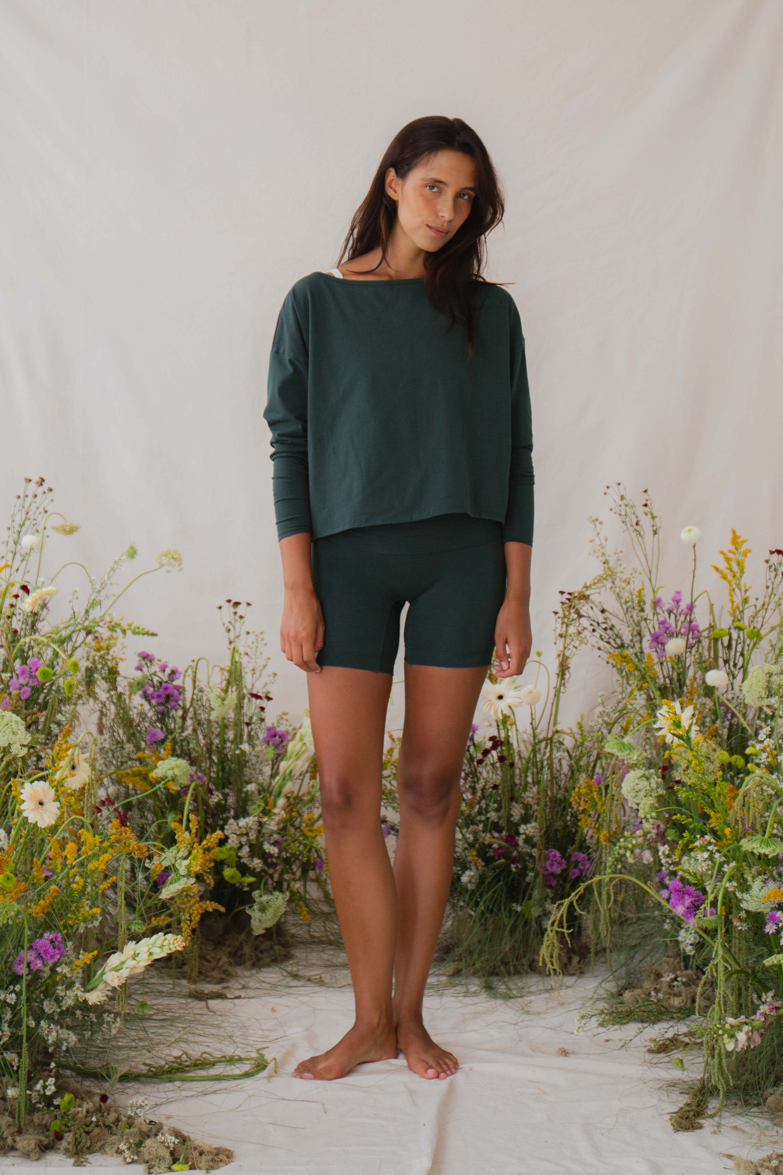 Women's eco-conscious yoga and lifestyle clothing from Australia