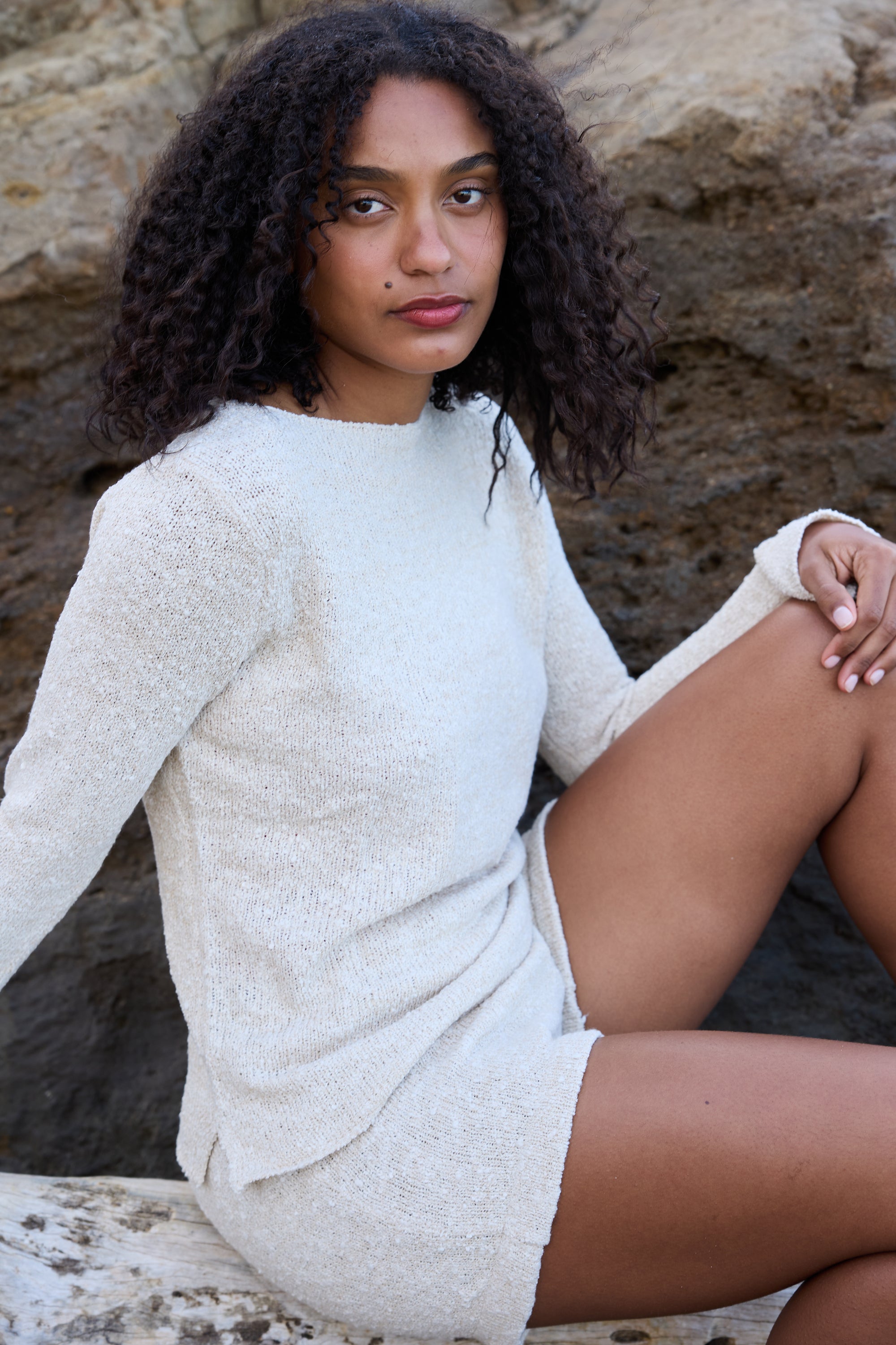 Mae is wearing M/L. Bust 89cm (35”), Waist 66cm (25.9”), Hips 103cm (40.5”), Height 175cm (5.7”) | Size M/L