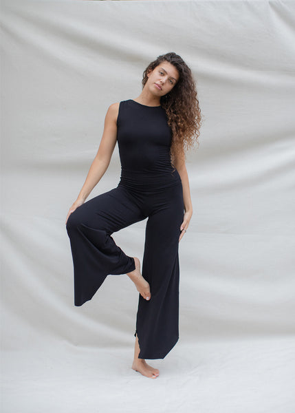 Layla-Flares-Black-Tall-