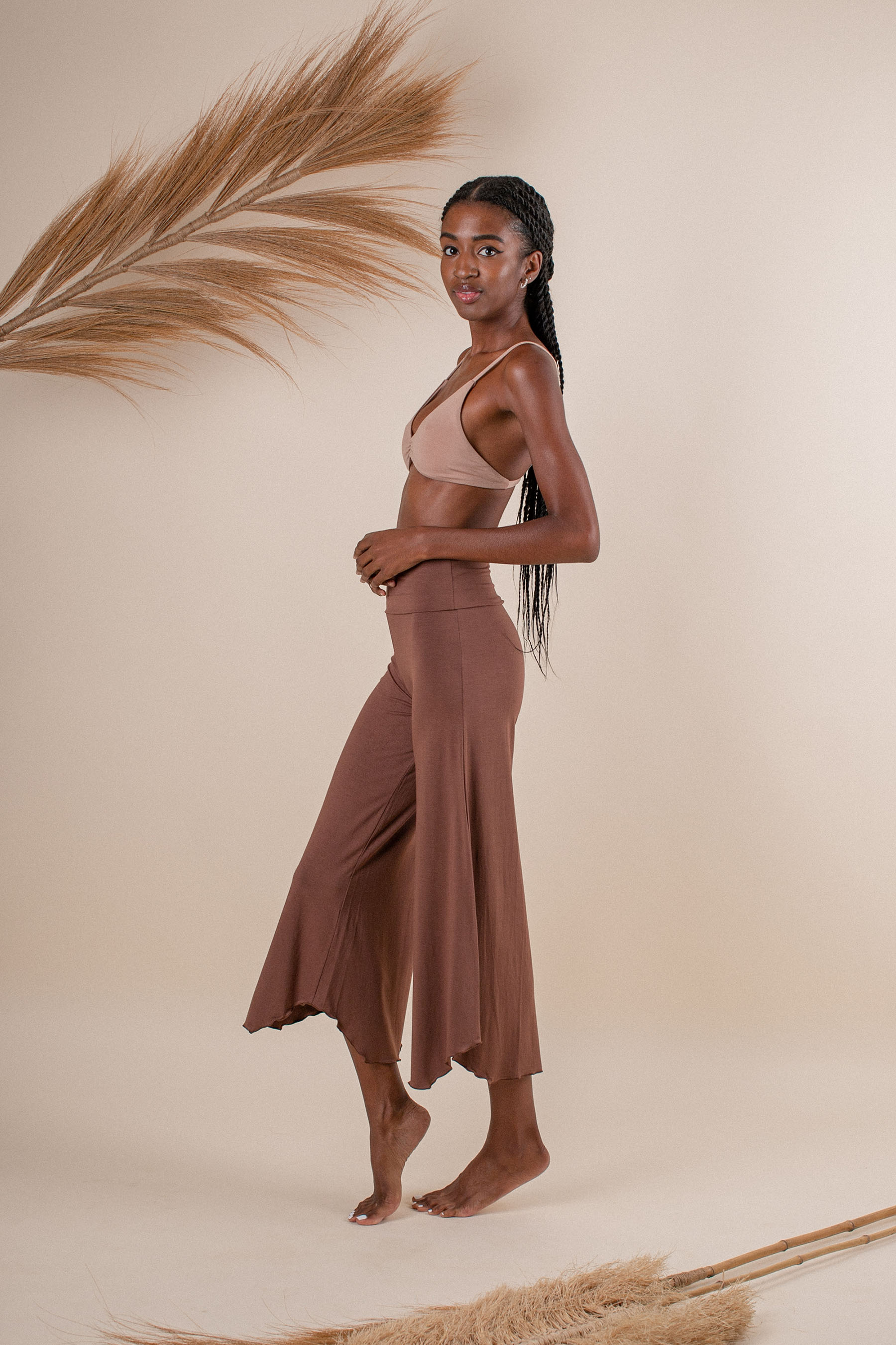 Sustainable Yoga Flared Pants | Layla Flares In Spice