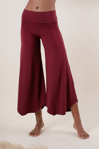 Flare Yoga Pants For Women In Bordeaux Print (Lycra Fabric) – IBIZA MAGIC  FASHION