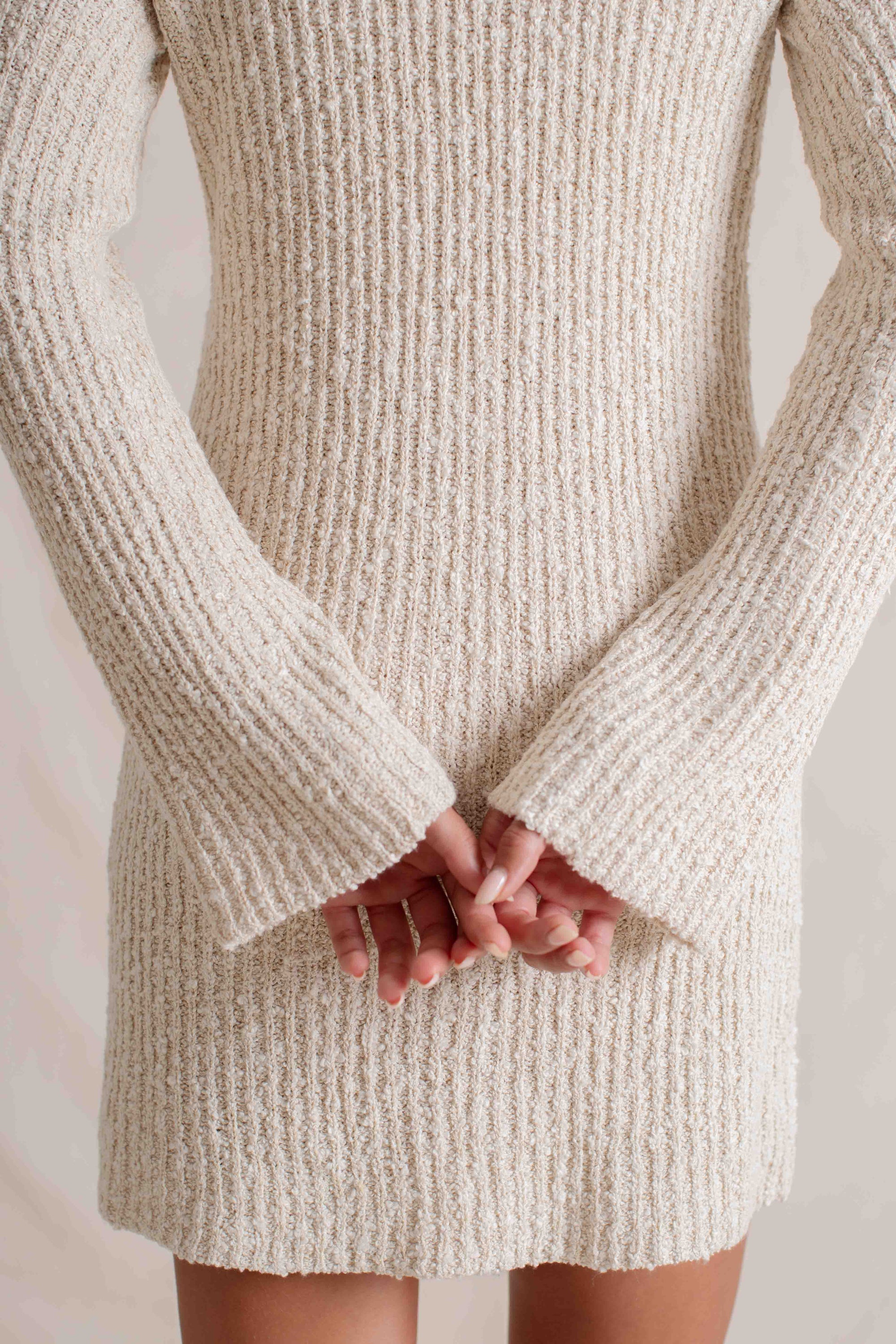 Dakota is wearing XS/S. Bust 79cm (31.1”), Waist 65cm (25.5”), Hips 90cm (35.4”), Height 173cm (5.6”) | Size XS/S