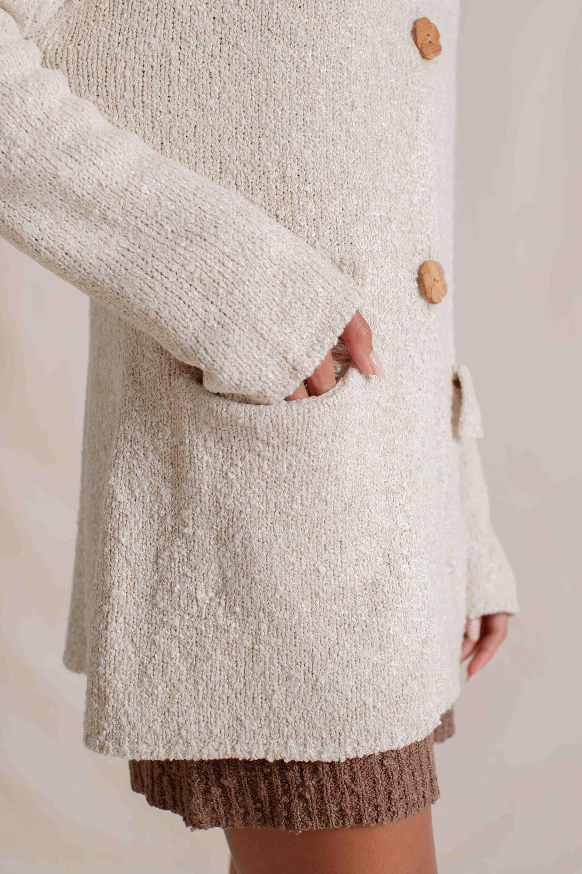 Dakota is wearing S/M. Bust 79cm (31.1”), Waist 65cm (25.5”), Hips 90cm (35.4”), Height 173cm (5.6”) | Size S/M