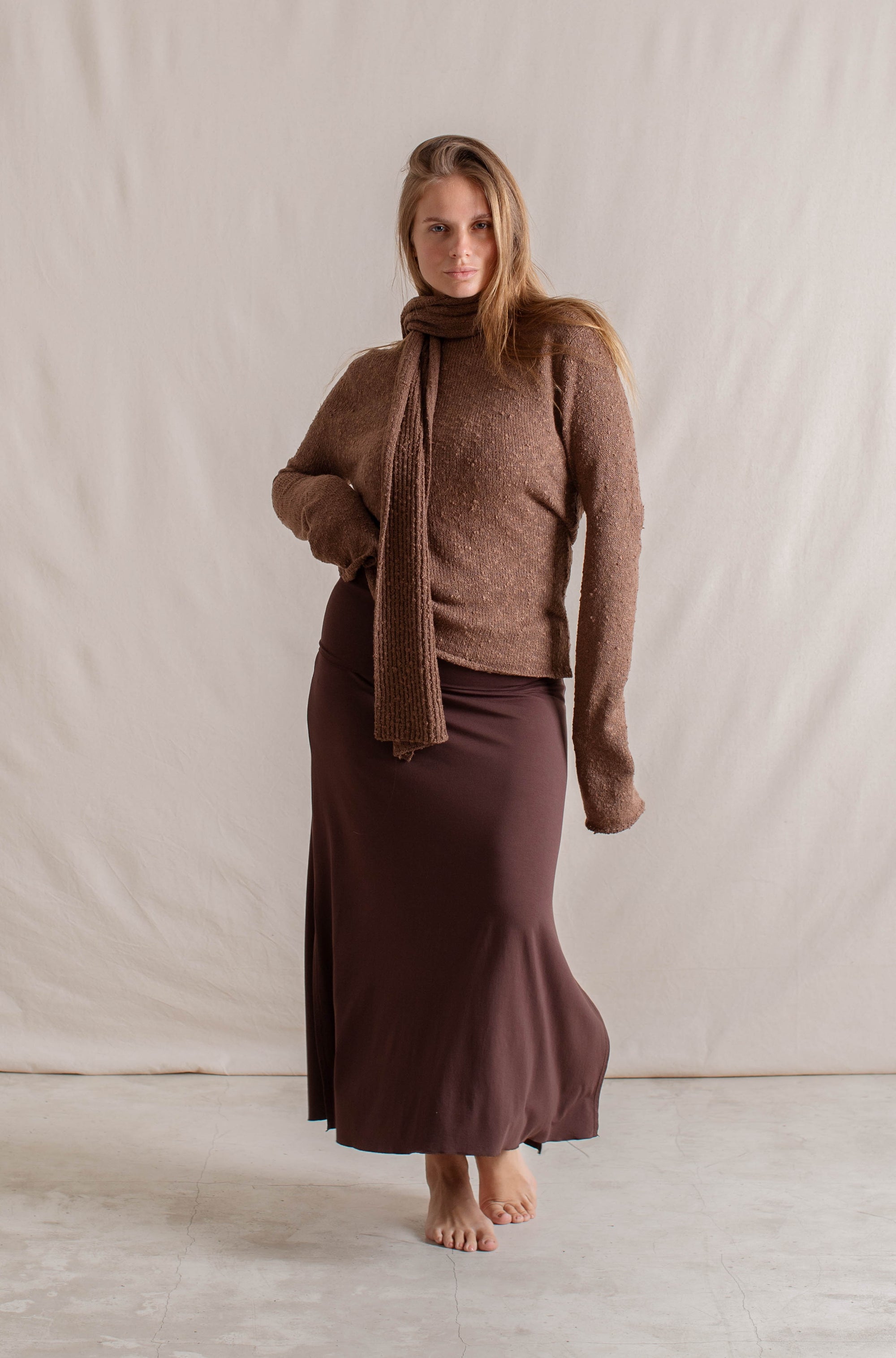 Lizzi is wearing One Size. Bust 105cm (41.3”), Waist 79cm (31.1”), Hips 171cm (67.3”), Height 171cm (5.6”) | One Size