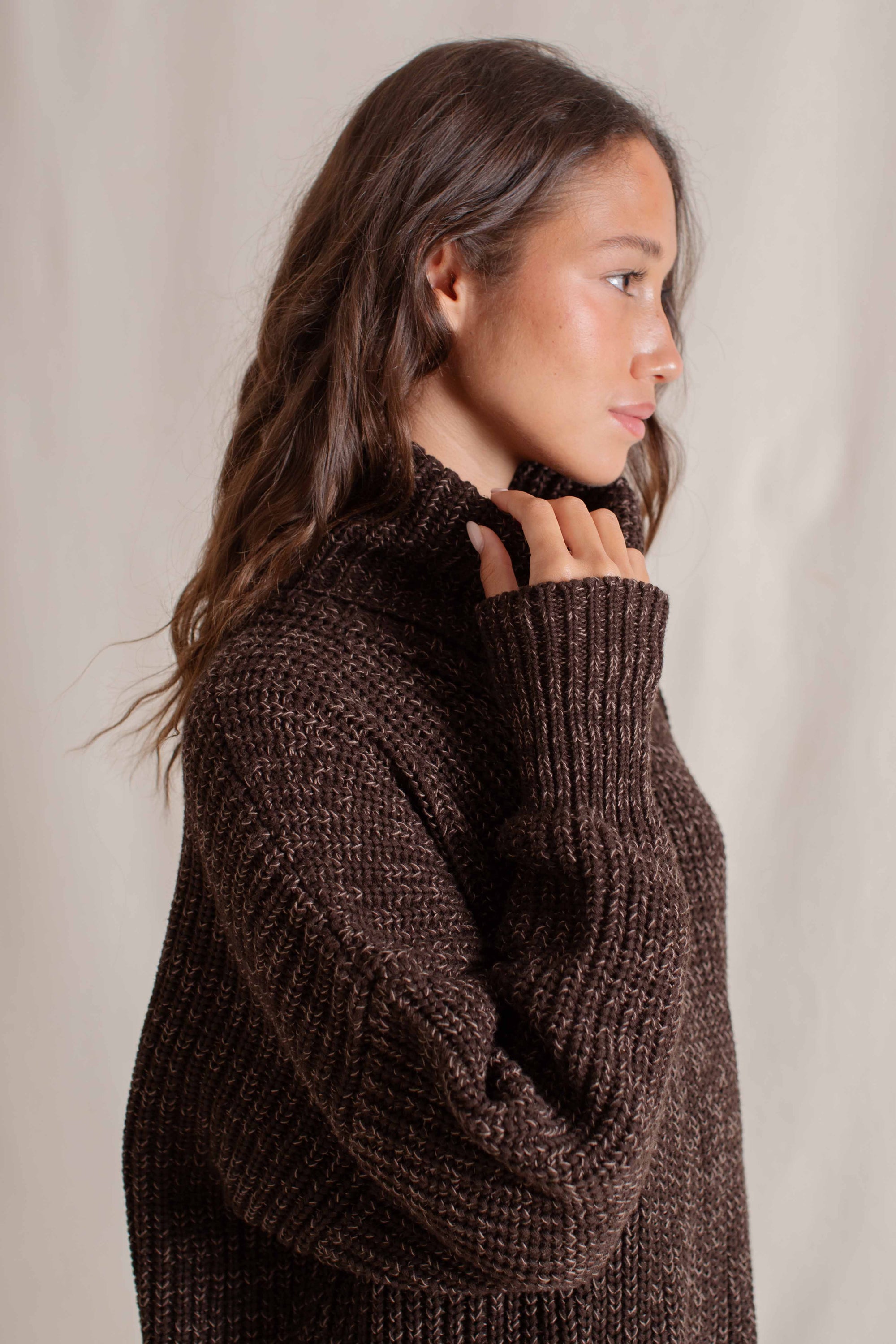 Dakota is wearing One Size. Bust 79cm (31.1”), Waist 65cm (25.5”), Hips 90cm (35.4”), Height 173cm (5.6”) | One Size