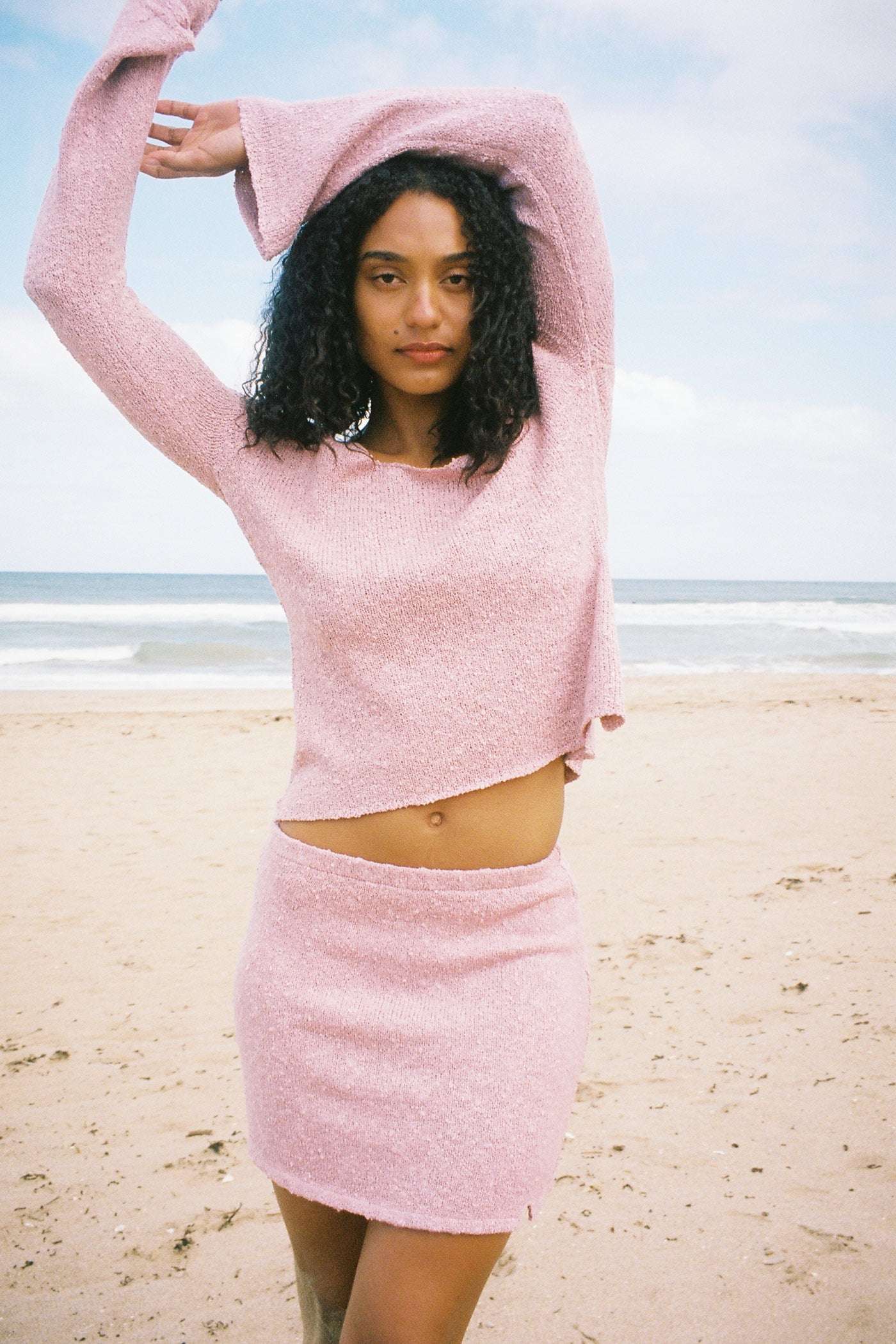 Mae is wearing M/L. Bust 89cm (35”), Waist 66cm (25.9”), Hips 103cm (40.5”), Height 175cm (5.7”) | Size M/L