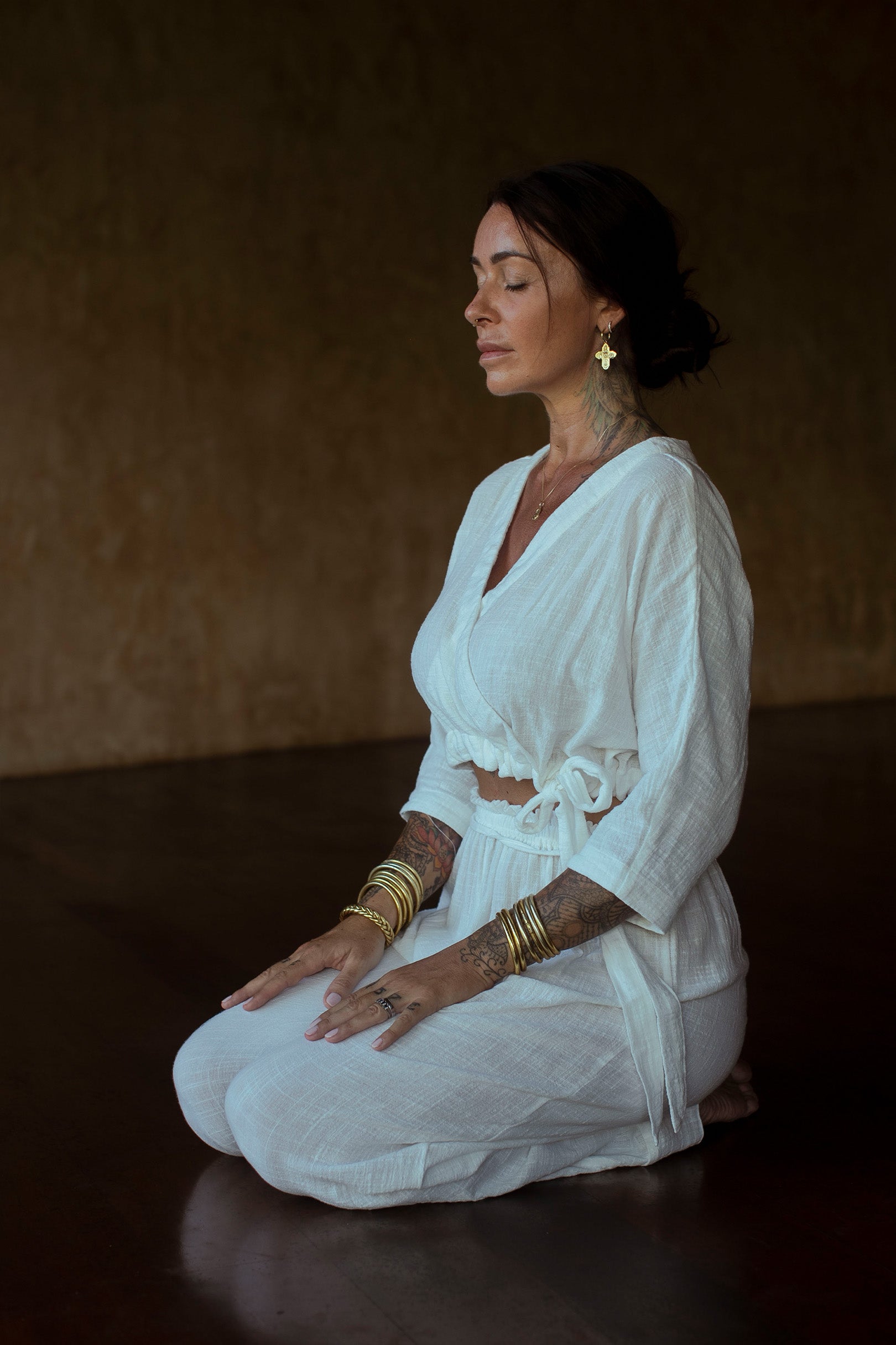 Agni Wrap Top Off White